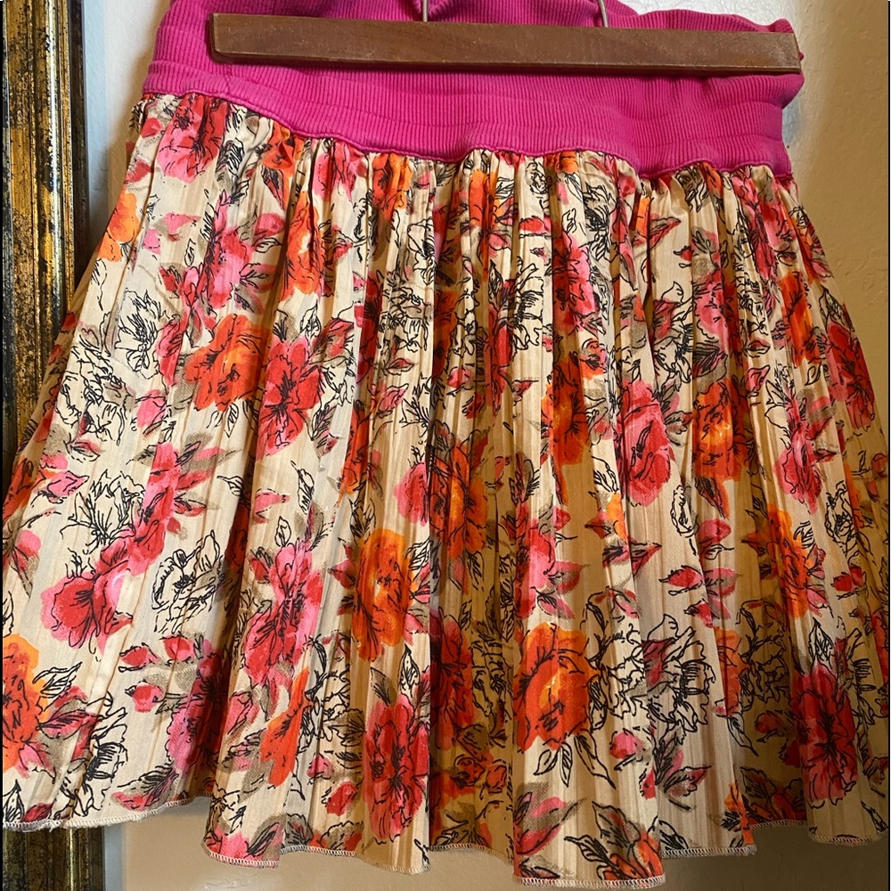 DKNY girls cute skirt with shorts underneath